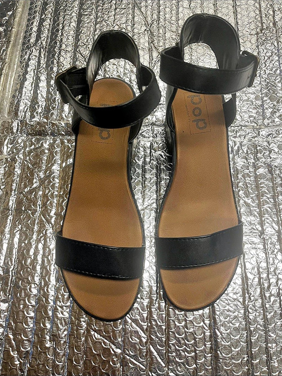pop Shoes - Pop  Road Trip Black Platform Sandals